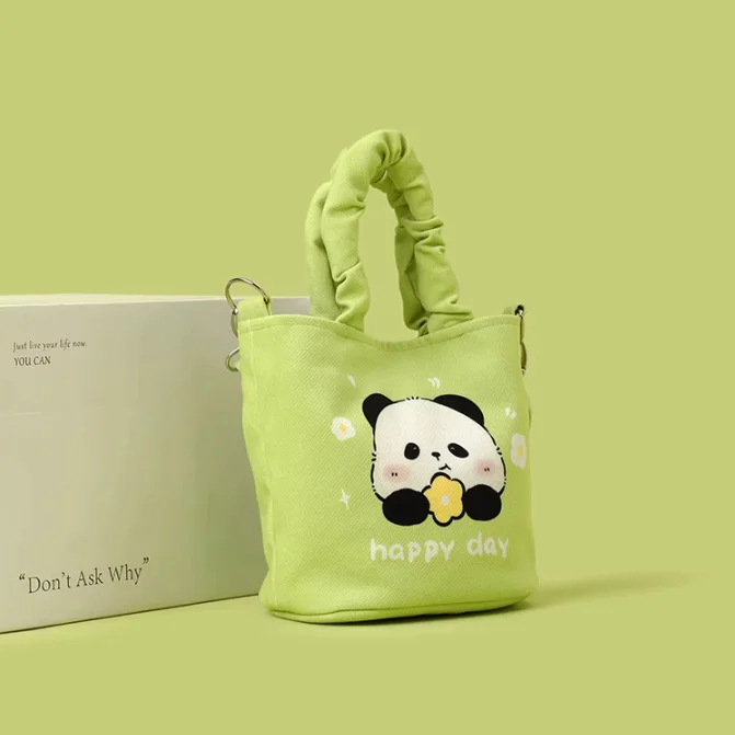 

Сумка кросс-боди Женская с мультипликационным принтом, зеленая