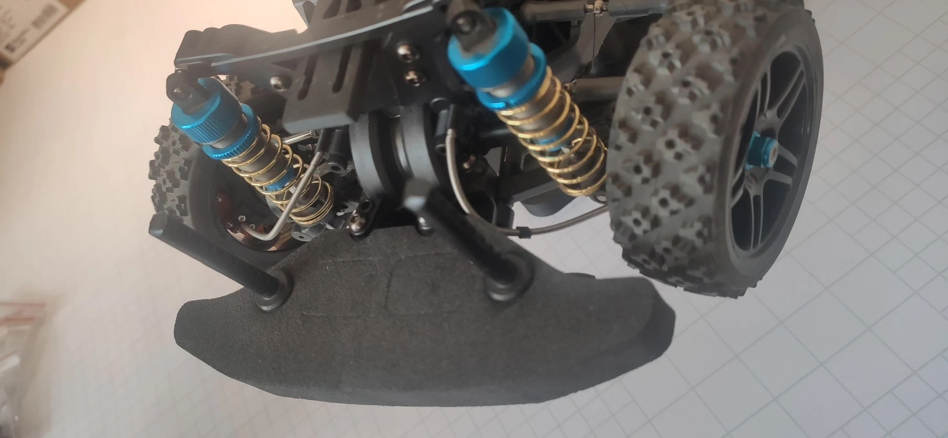 Фото Тормозные суппорты Tamiya XV02 PRO в масштабе 1/10: Комплект для модернизации для ралли и дорожных симуляторов, не требующий разрушительной установки №4