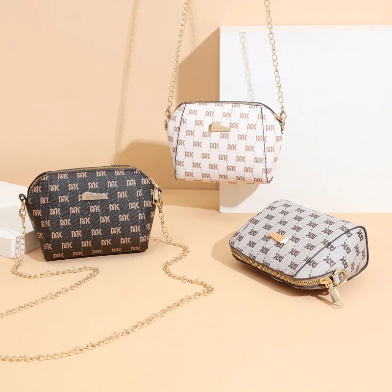 

Bag Women's 2022 New Versatile High Sense Single Shoulder Bag, Minority Design Ins Messenger Chain Bag