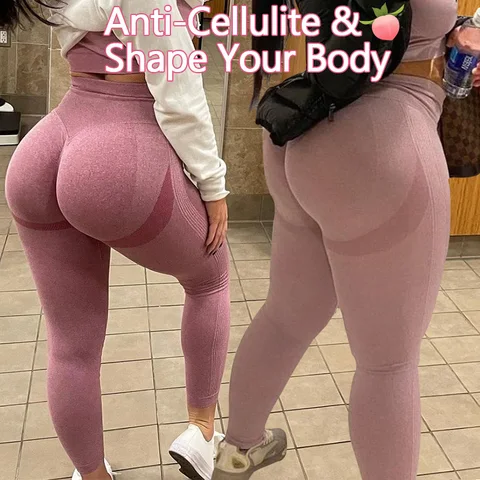 White girl with a huge ass