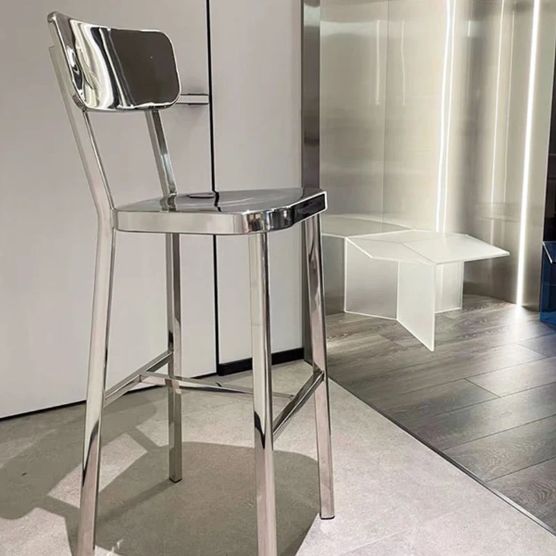 Регулируемый по высоте стул бар из ротанга вращающийся 38 высокий деревянный