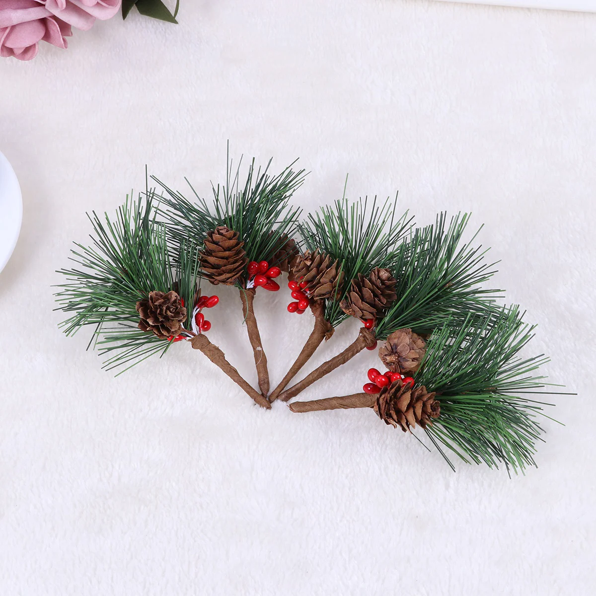 

Pine Christmas Artificial Branches Berriesfake Greenery Picks Tree Cones Décor Red Mini Branch Evergreen Floral Stems Berry