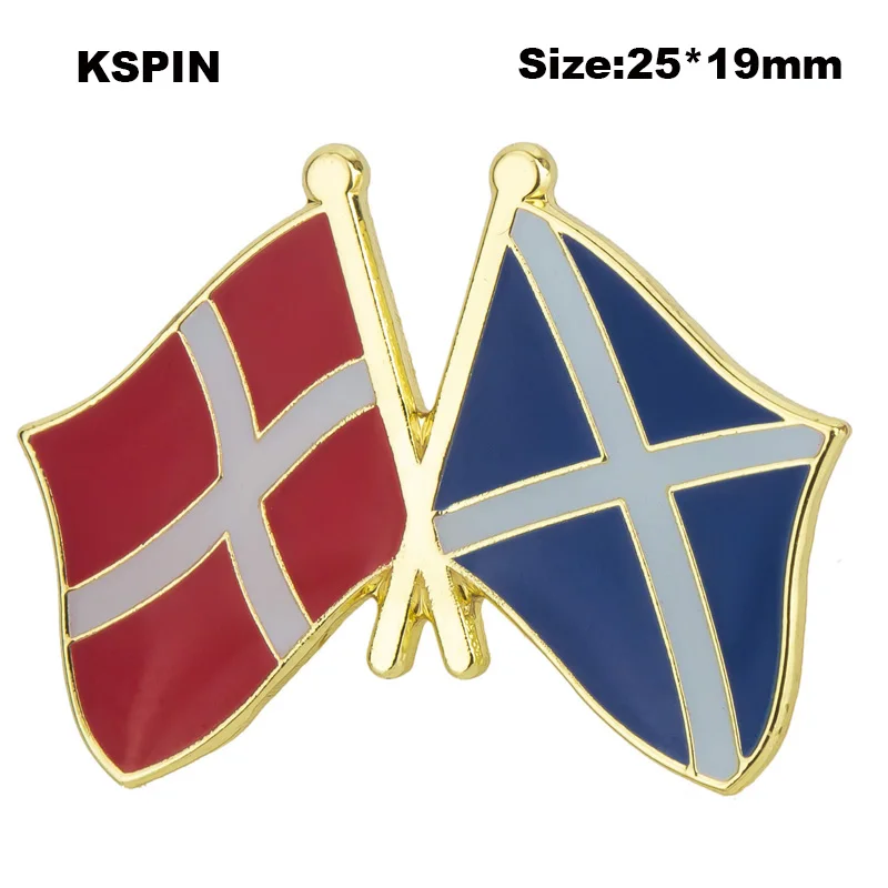 

Demand & Scotland Flag Badge Pins Badge Brooch Badges on Backpack Pin Brooch
