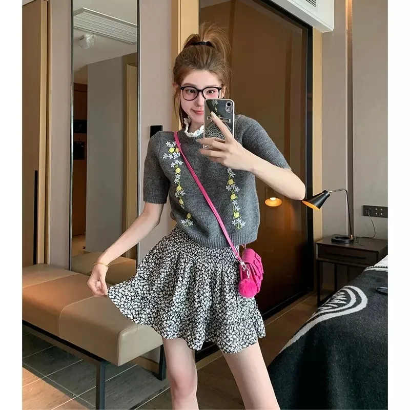 Женский винтажный свитер с цветочной вышивкой Элегантный Модный Стильный