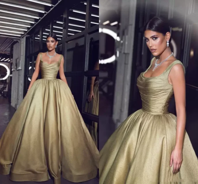

Long Square Neck Evening Dresses Floor Length Prom Party Gown Ruched Ball Gown Formal Occasion Dresses for Women