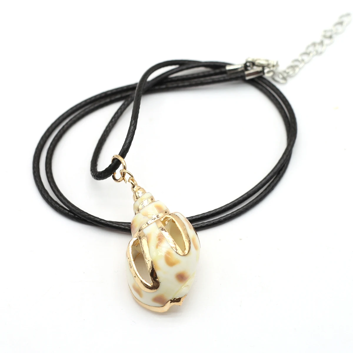 

2 Pcs Natural Shell Pendant Necklace Golden Sea Conch Pendant Charms with Wax Thread for Jewelry Party Gift