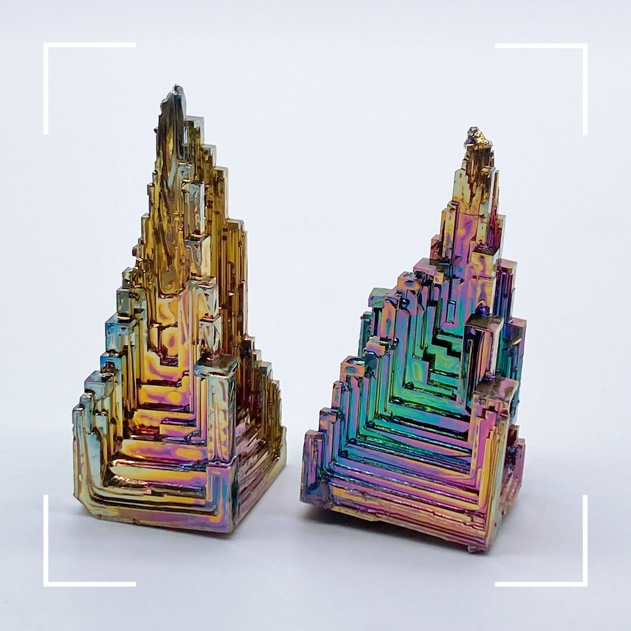 Натуральная башня висмута металлическая минеральная кристальная точечные камни