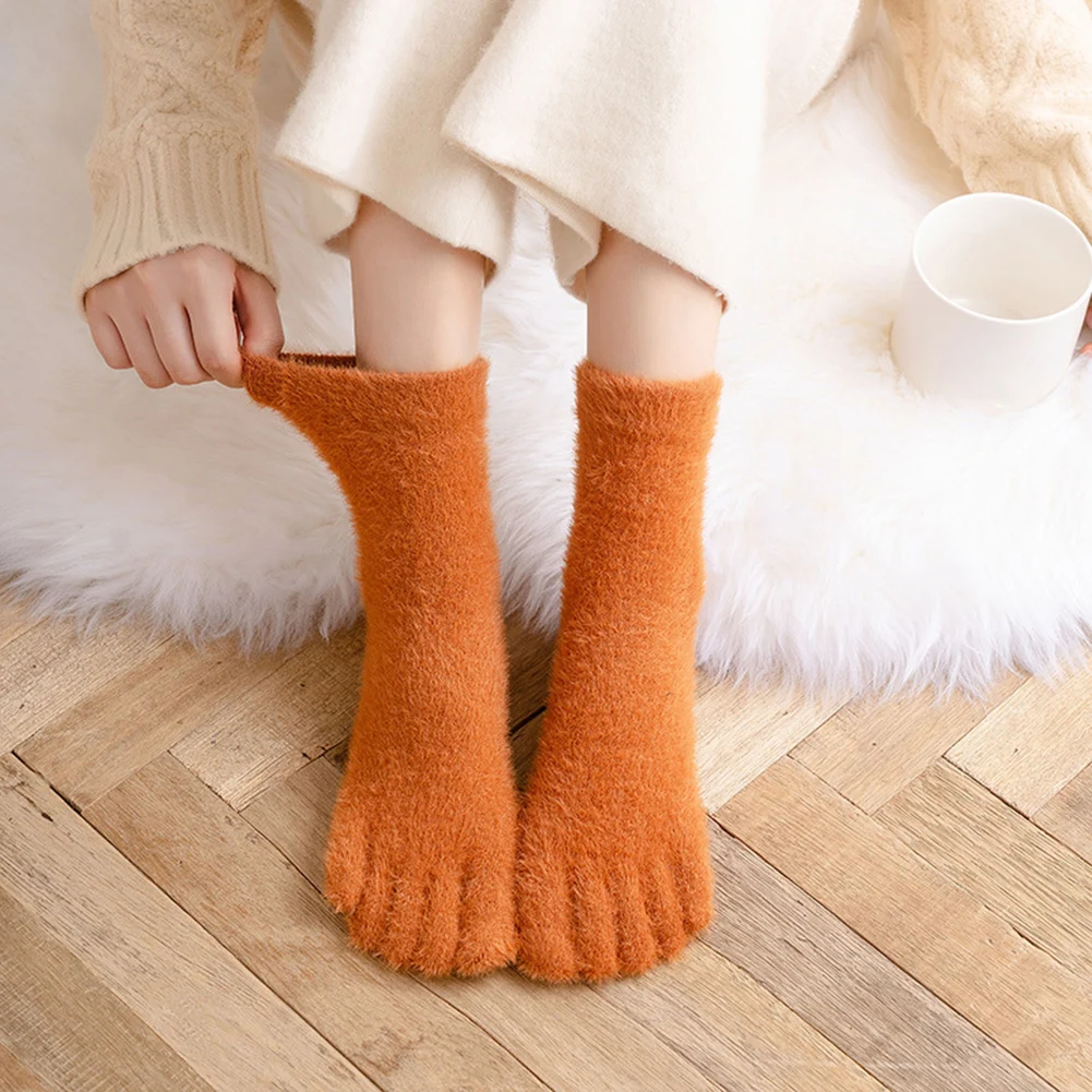 

Women Imitation MinkToe Socks Colorful Ladies Five Finger Socks Cute Calcetines Medias De Mujer Streetwear Breathable Slippers