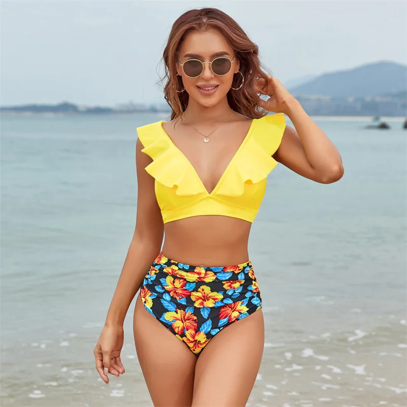 

Однотонное женское бикини 2022, сексуальный купальник с рюшами и подтяжками, купальник из двух частей с принтом, купальный костюм с высокой та...