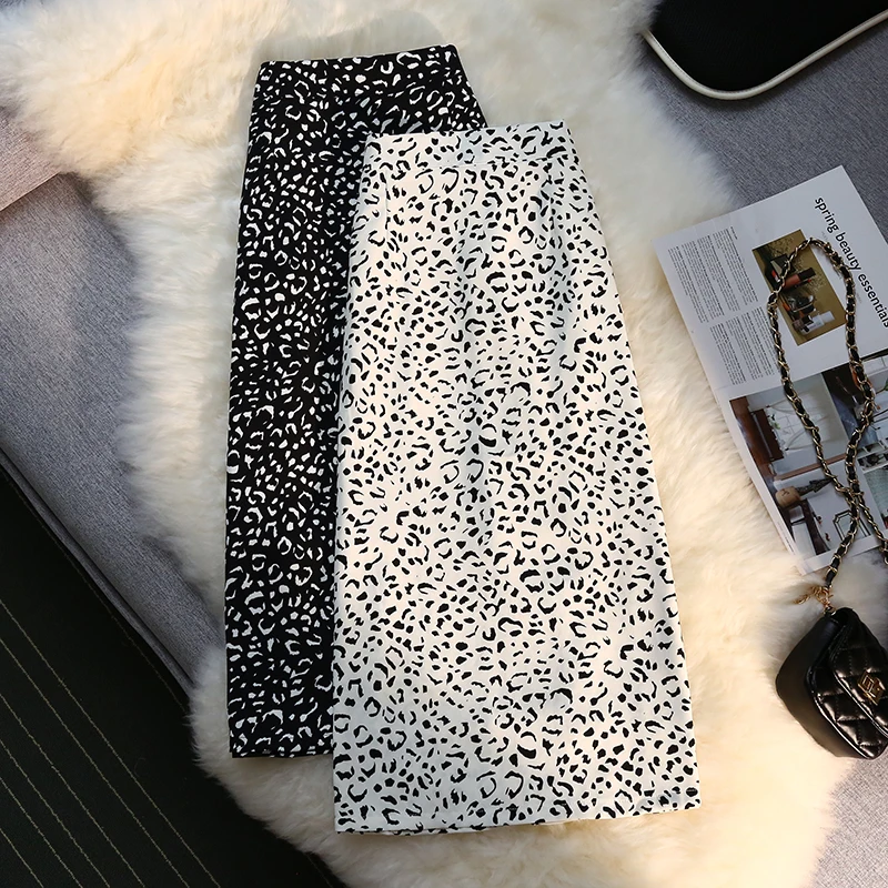 

COIGARSAM Women Skirt Summer 2022 New Vintage Leopard High Waist Black White Skirts Dropshipping