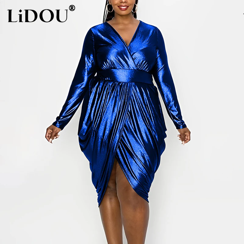 Рисунок 3 - Женское асимметричное платье с длинным рукавом