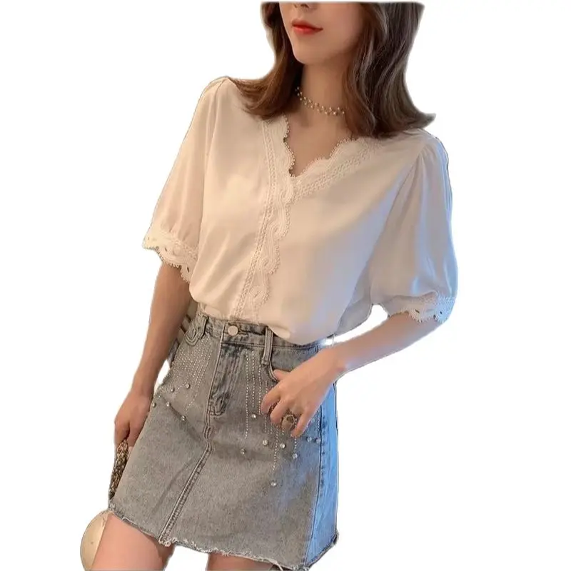 

Blouse Women V-neck Chiffon Shirt Single-breasted Cardigan Fashion Lace Splicing Solid Color Short Sleeve Summer Tenafeicc