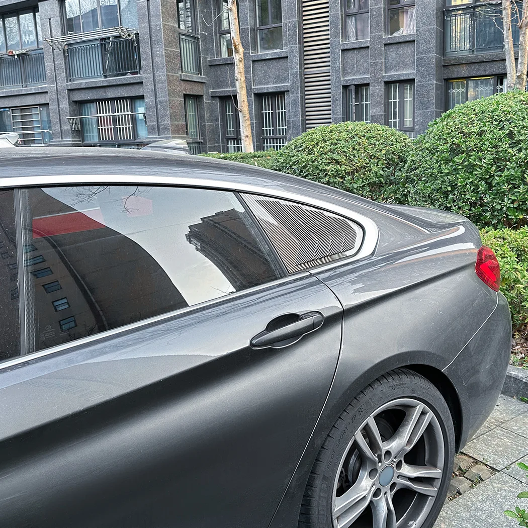 Dla BMW serii 4 F36 2014-2020 tylne trójkątne żaluzje tylnej szyby pokrywa tapicerka