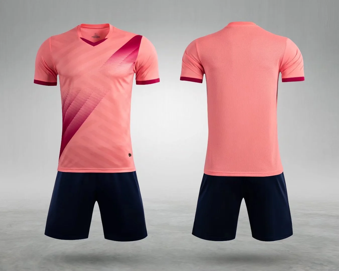 

2022 Adult and children's football match training clothes team clothes suit sports fast drying football clothes wholesale
