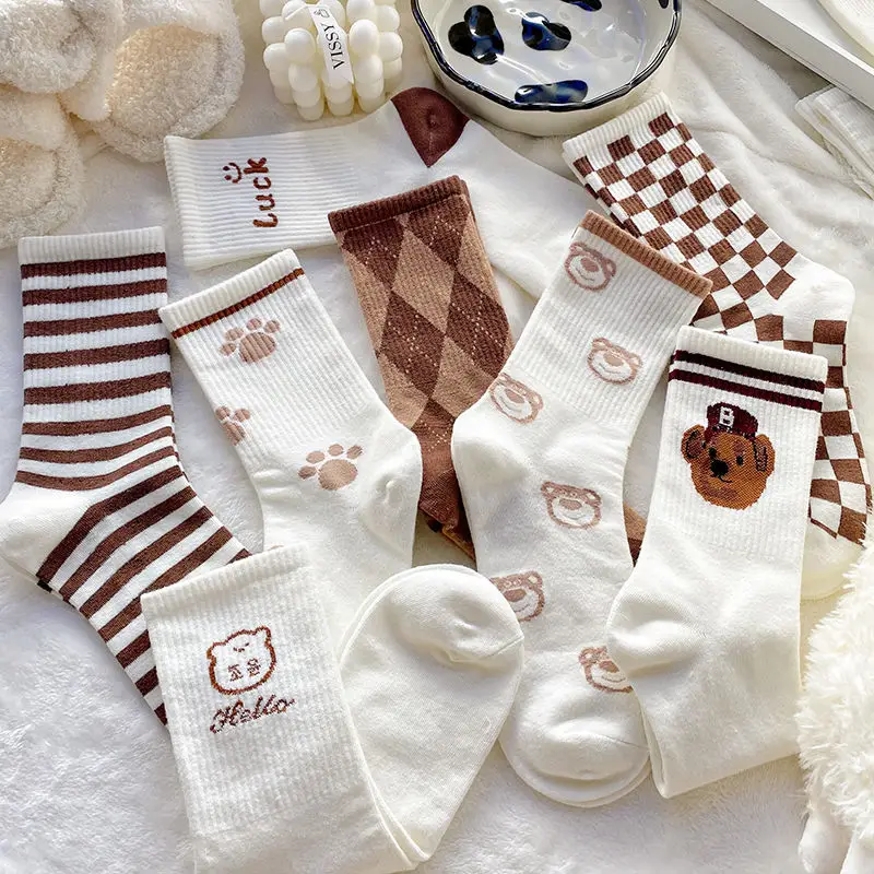 Cotton Women's Socks Wholesale Cotton Cartoon Mid-calf Cotton Wholesale Brown Bear Socks Ins Korean Version of the Japanese Plai
