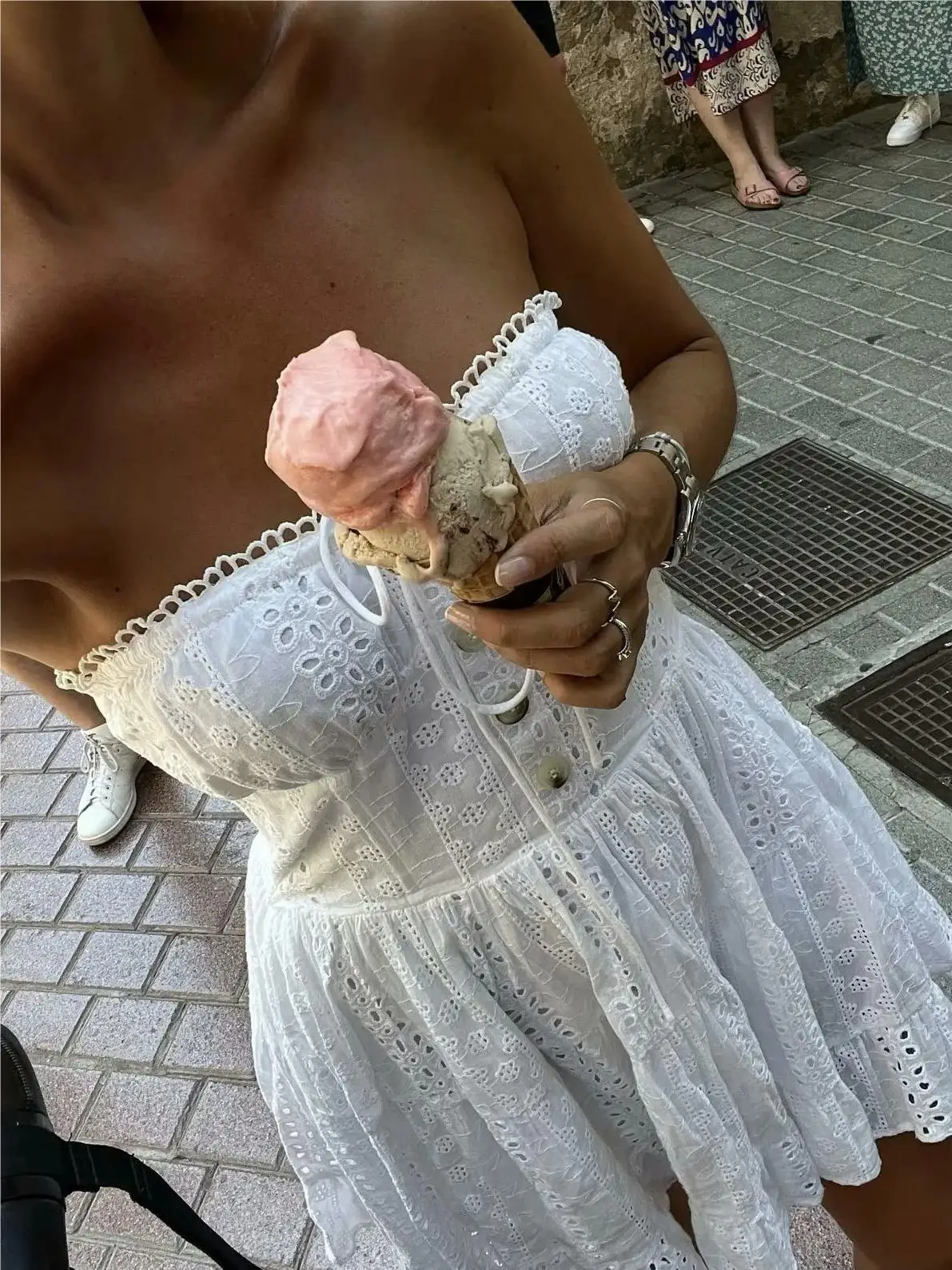 Вечернее платье с вышивкой элегантное летнее однотонное белое кружевное