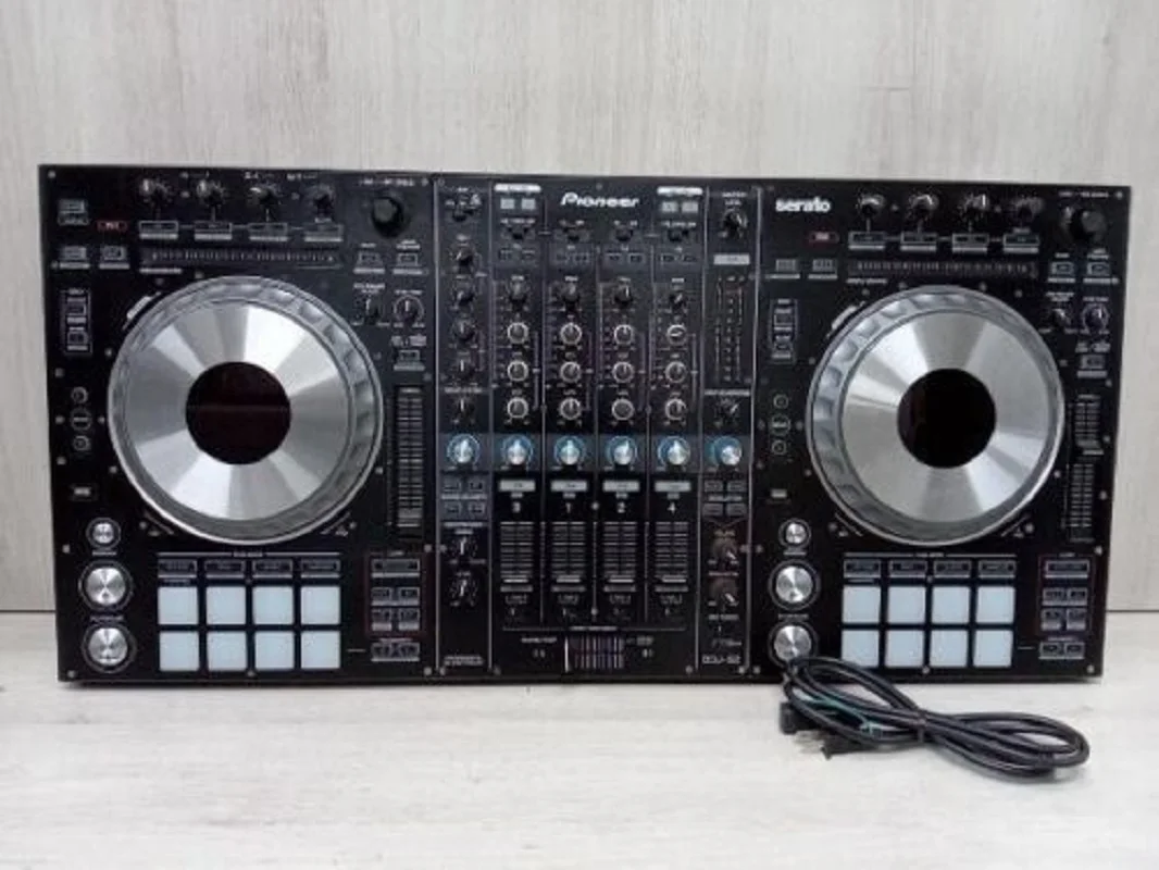 

Summer discount of 50% Pioneer DDJ-SZ Professional DJ Controller