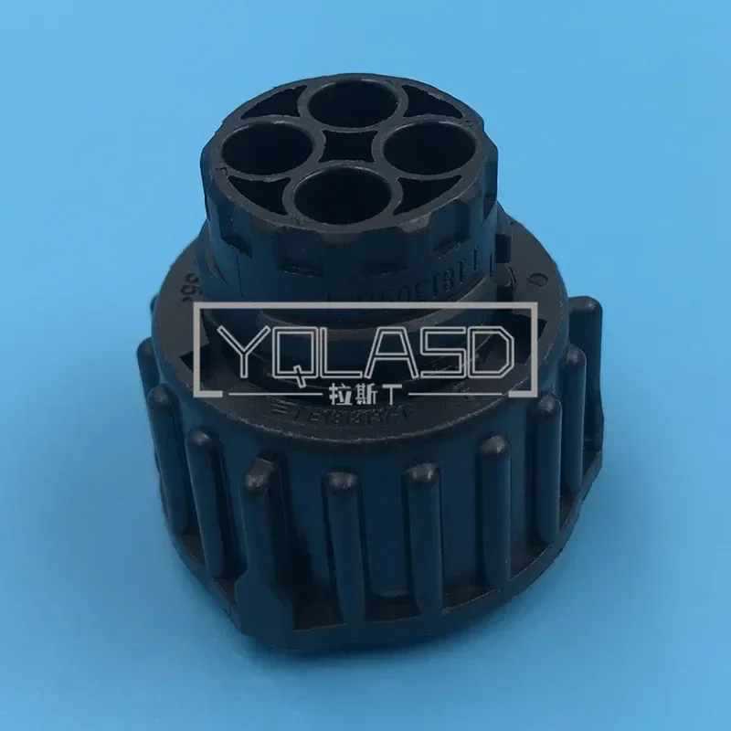 Фото Комплект из 4-контактных водонепроницаемых автомобильных разъемов Tyco AMP 1-1813099-1, 967325-1, 1-1813099-2 для датчиков кислорода (AC-разъем) №3