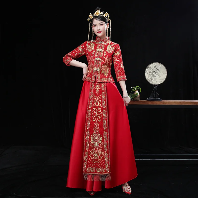 Plus Size 4XL Xiuhe Vintage Embroidery Women's Traditional Chinese Standing Neck Elegant Fashion Qipao Wedding Bridal Dress