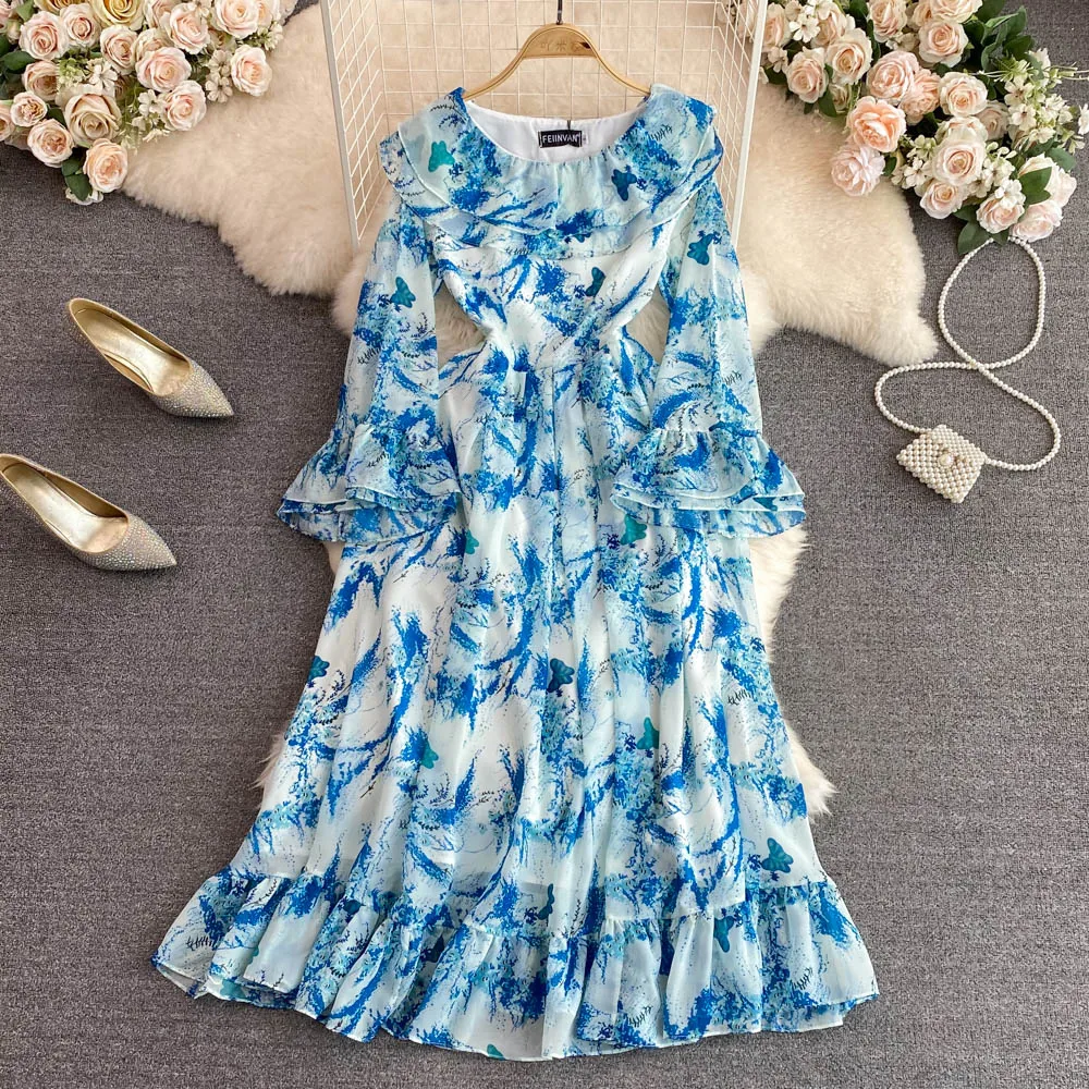 

SuperAen Autumn 2022 Ladies Round Neck Flared Sleeves High Waist A-LINE Floral Printing Korean Dress for Women