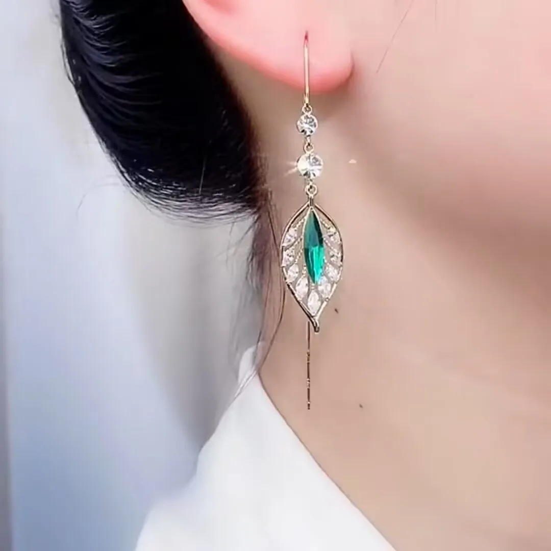 

2023 High-Class Feeling Light Luxury Blue Zircon Leaf Earline Female Fashion Atmosphere Niche Design Feeling Temperament With Ea