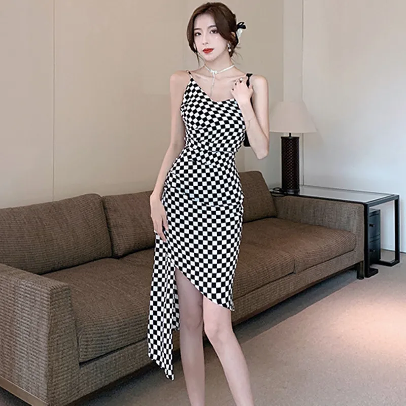 

Женское приталенное платье в клетку, винтажное платье с V-образным вырезом и асимметричным подолом, лето 2023