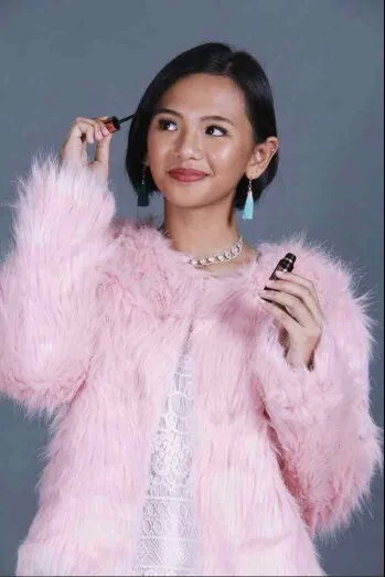 Women's Fur Jacket Autumn and Winter Faux Fur Coat Fur Imitation Fox Fur Coat for Women Faux Fur Coat