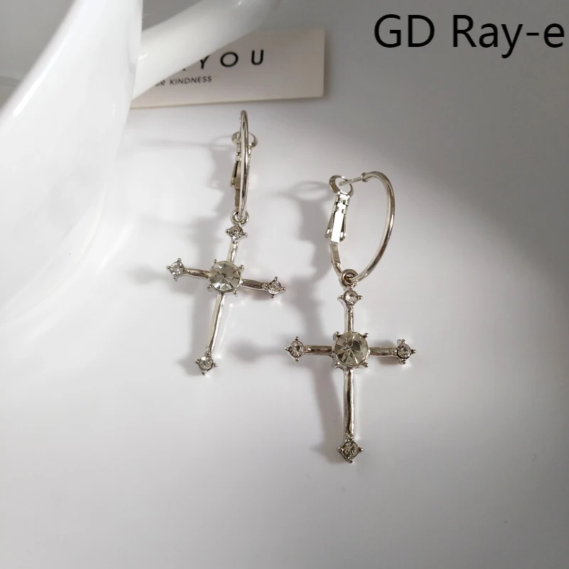 

Gothic Diamante Cross Charm Hoop Earrings for Women Fashion Flower Portrait Head Earring Crystal Dangle Earrings Cute Party Gift