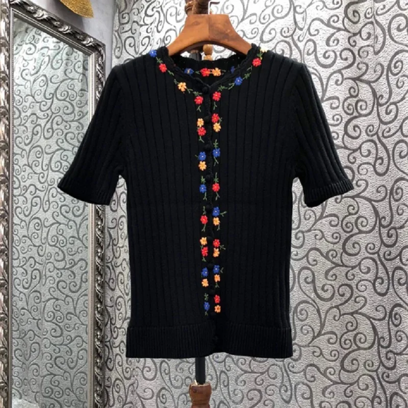 High Quality Sweaters & Pullovers 2022 Summer Fashion Knitwear Women Floral Embroidery Button Front Short Sleeve Black Jumpers