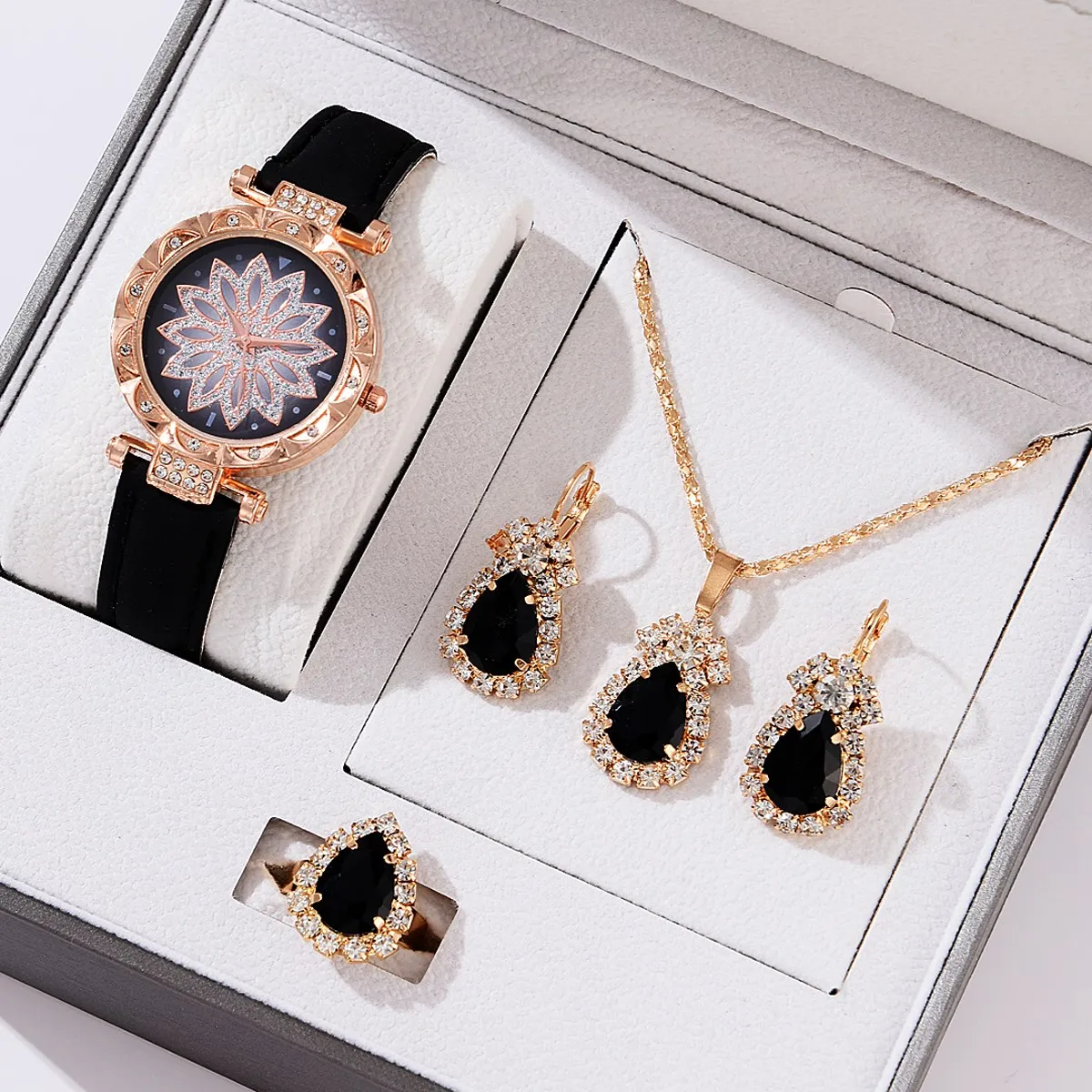 New 5pcs Set Watches Women Leather Band Ladies Watch Simple Casual Women Analog WristWatch Bracelet Gift Set Montre Femme