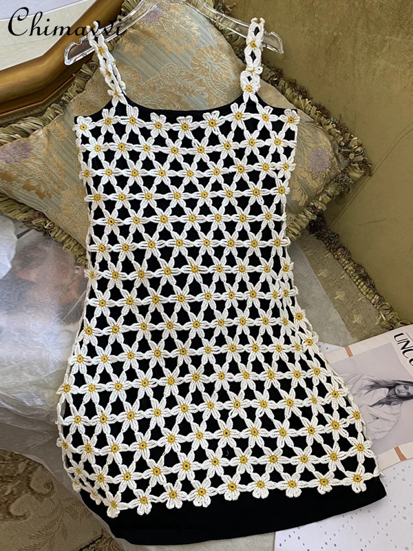 

2022 New Summer Travel Holiday Handmade Flower Suspender Dress Fashion Girl Three-Dimensional Flower Slim Short Elegant Dress