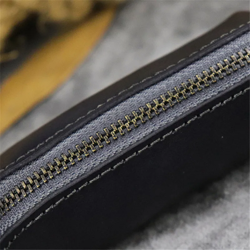 Retro casual high quality natural real leather men's and women's universal zipper car key case mini cute waist hanging bag