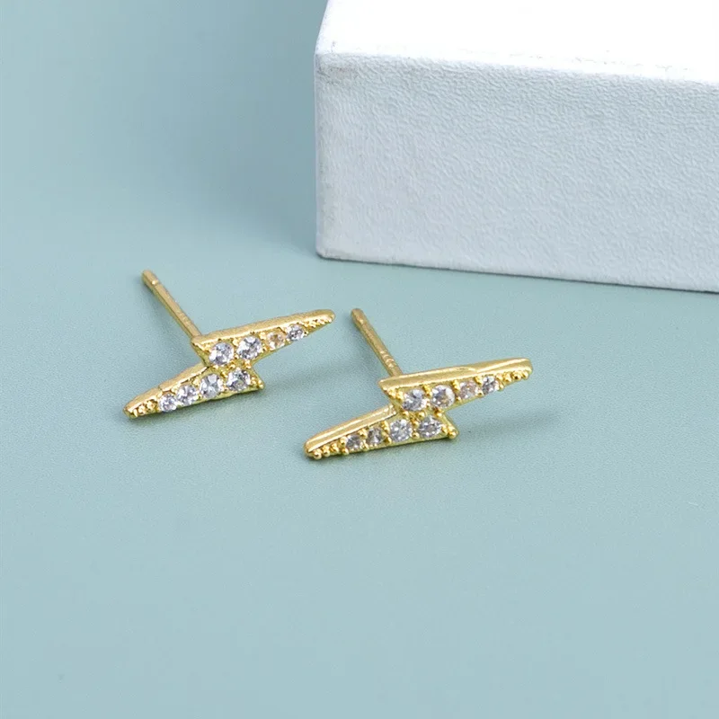 Простые универсальные серьги-молния со стразами и цирконием женские модные