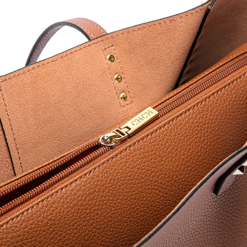 Fashionable Women's Rivet Handmade Customized Shoulder Bag Commuter Office Wallet Women's Luxury Large Capacity Handbag