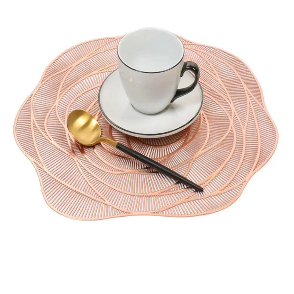

European rose heat-resistant placemats anti-stain and non-slip washable PVC coaster bowl mat western style placemats