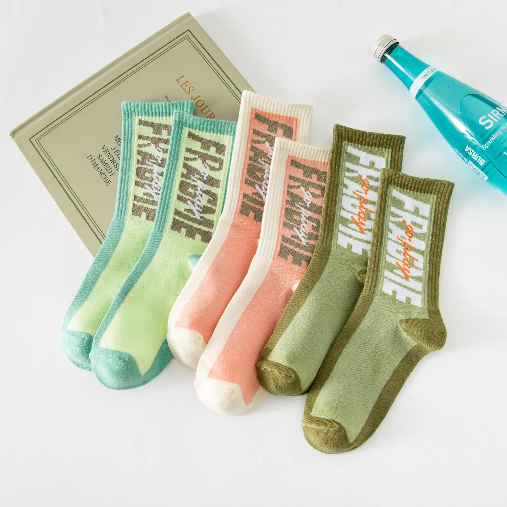 Green Socks Cotton Japanese Mid-Tube Socks for Women Trendy Autumn Winter Sports Socks Letter Striped Harajuku Socks Calcetines