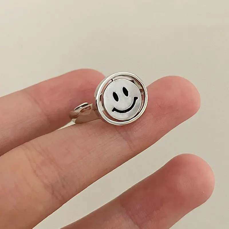 

Double-faced Anti-stress Rotating Ring Smiley Sad Face Finger Rings for Women Men Couples Depression Fidget Spinning Emo Jewelry