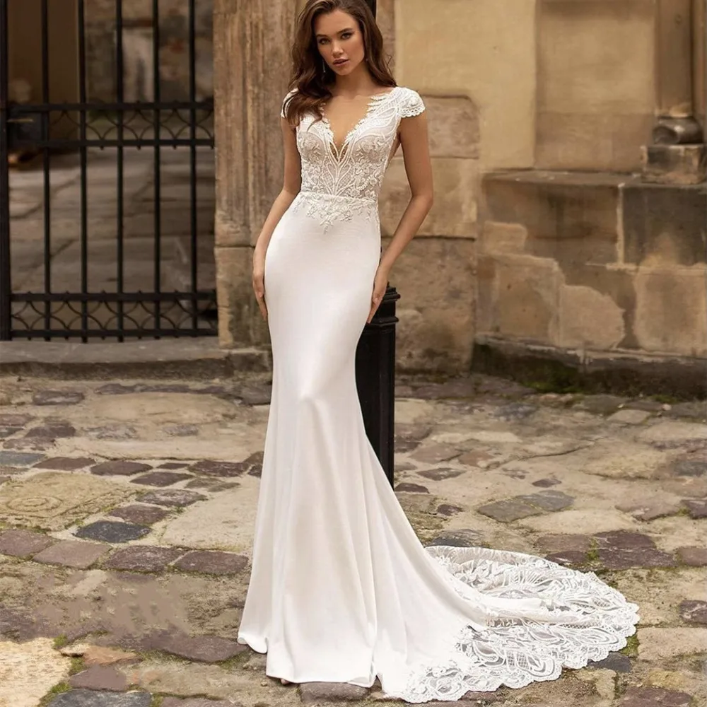 Женское свадебное платье с юбкой-годе кружевное V-образным вырезом открытой