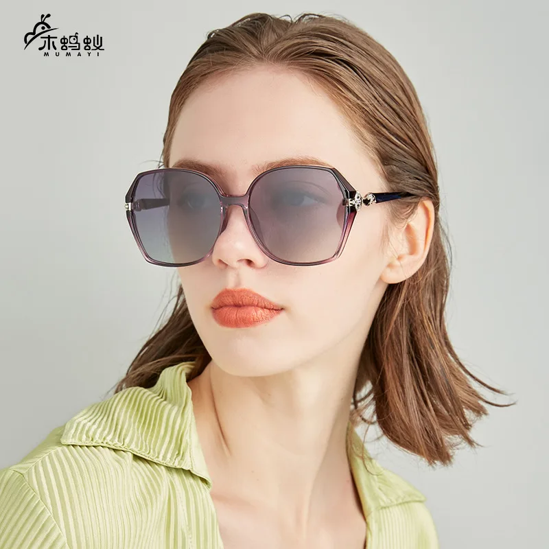 

2022 New Women's Sunglasses New Retro Brick-inlaid Polarized Sunglasses UV-proof Fashion Fox Head Style Sun Visor Summer