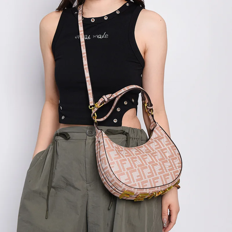 Новинка 2024 модная сумка 25 см Корейская версия французской сумки женская на плечо