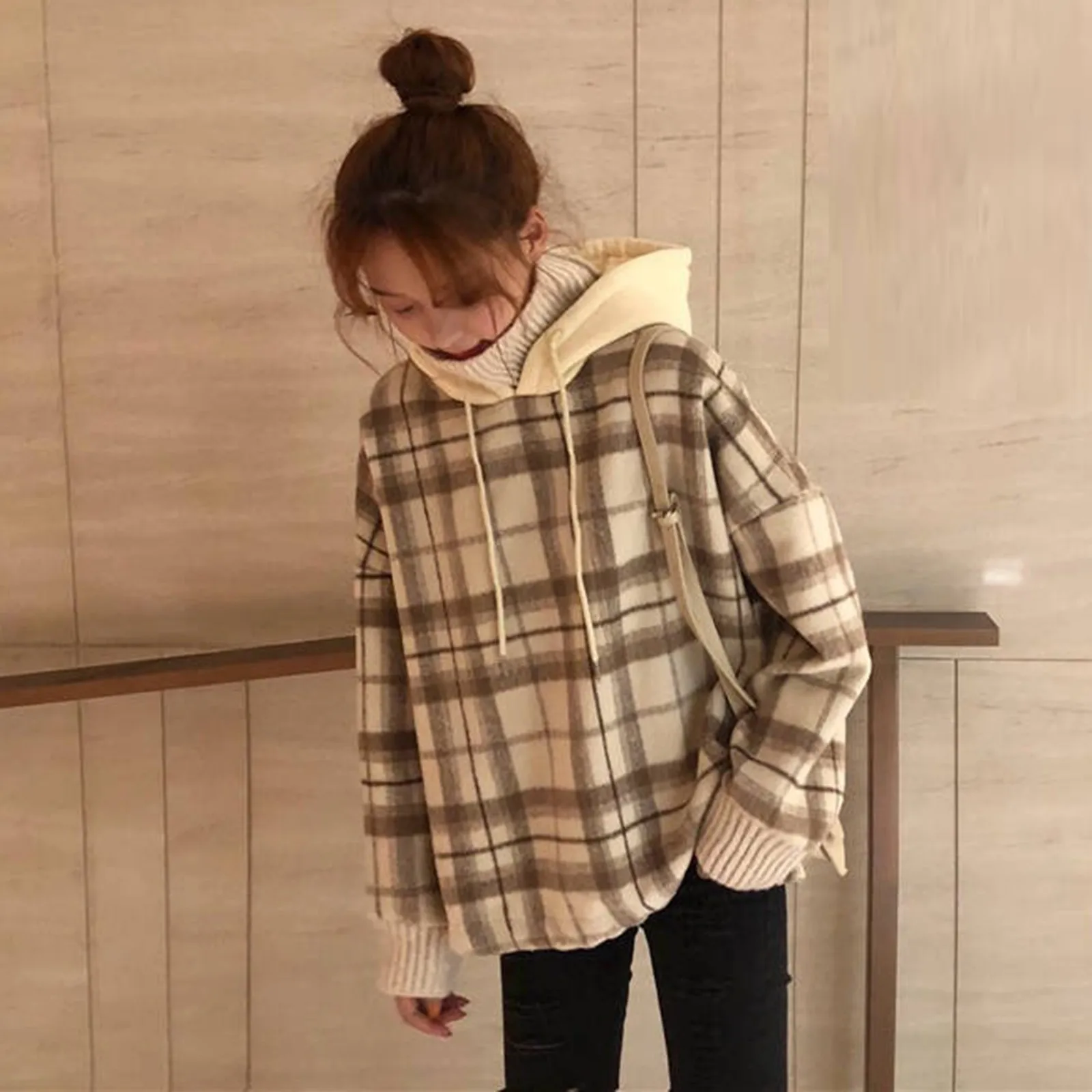 

Осенняя женская верхняя одежда, повседневный свитшот с капюшоном из двух частей, Женский свитшот с капюшоном в клетку, женские свитшоты раз...