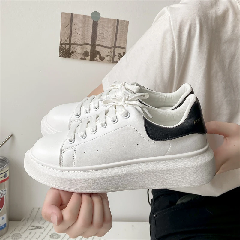 

New Leather High-Quality Women Training Tenis Shoes Non-slip White Skateboard Sneakers Man Wear-Resistant Sports Masculino Tenis