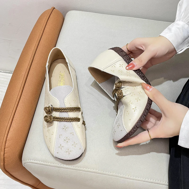 

Туфли женские дышащие с перфорацией, в этническом стиле, повседневные универсальные бабушкины на мягкой подошве, плоская подошва, лето 2022