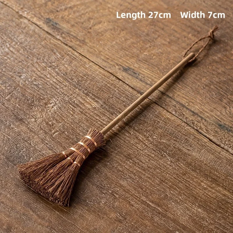 

Щетка для чая из шелка коричневого цвета