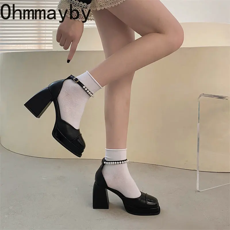 

Туфли-лодочки женские на массивной платформе, ремешок на щиколотке, модные пикантные вечерние туфли-лодочки с бусинами, очень высокий каблу...