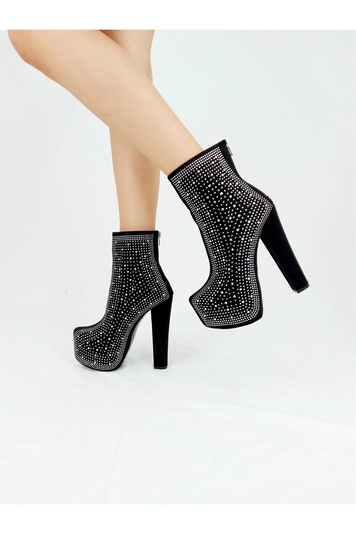 

Tiger Black Süet Stone High-Heeled Boots