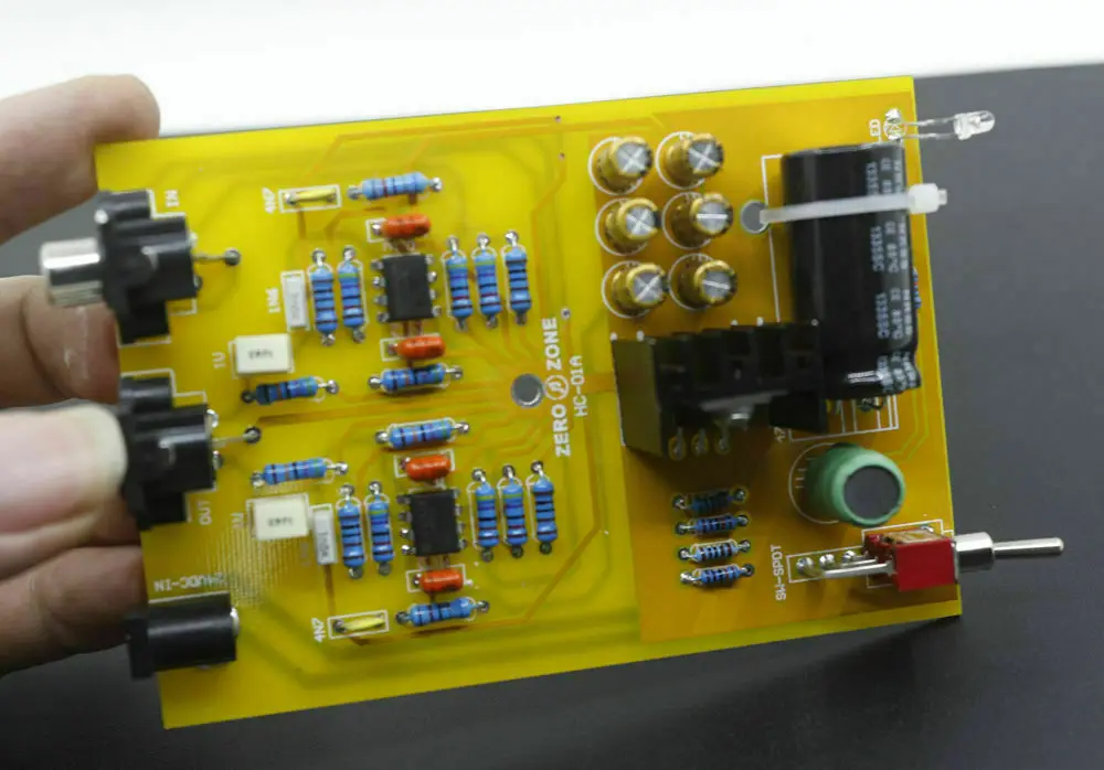 

Assembeld HC-01A MM Phono Turntable Preamp Stereo Preamplifier Board