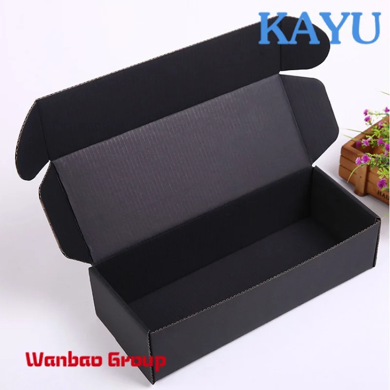 Wholesale customized logo recycled mat printing paper black boots corrupted cardboard carton baby shipping mail box