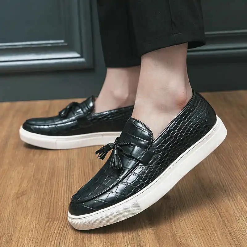

Mocassin Man 2023 Winter Sneakers For Men New Men Dress Shoes Masculin Luxury Shoe Man Brand Tennis Tennis Fashion Tennis 2023