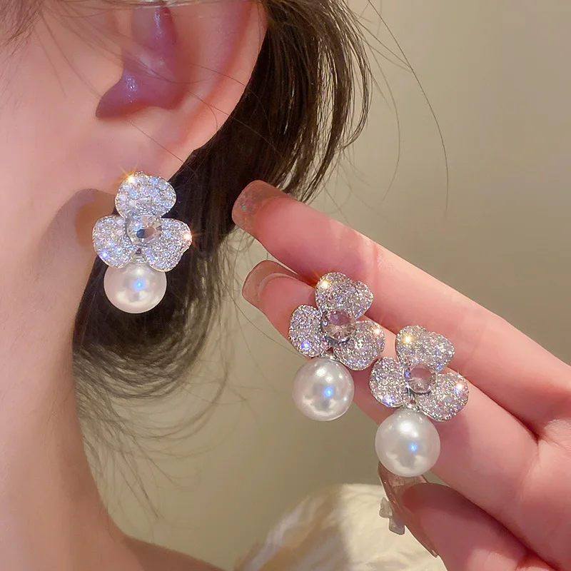 

Light Luxury Imitation Pearl Drop Earrings Sparkle Zircon Inlaid Flower Temperament Earrings Girl Birthday Party Jewelry Gifts